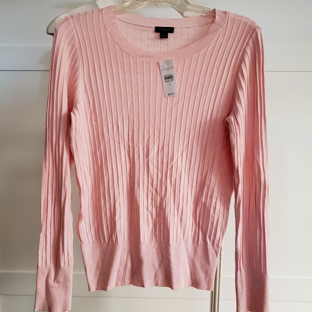 BNWT ANN TAYLOR FACTORY blush rose pink ribbed rayon blend (M)